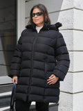 Cappotto Invernale Piumino Con Cappuccio In Pelliccia Sintetica Taglie Forti Per Donne Con Zip E Lunghezza Media