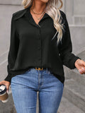 Camicia a maniche lunghe con bottoni semplice e monocromatica adatta a tutti i giorni per donne taglie forti