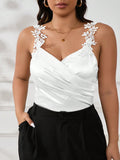 Body in pizzo elegante da donna con taglie comode, spalline sottili, scollo a incrocio, vita arricciata