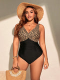 Costume da bagno intero con stampa geometrica a contrasto per taglie comode, adatto per vacanze estive in spiaggia