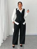 Set Taglie forti Donne Camicia a righe con inserti e pantaloni a righe, colori a contrasto con bottoni, outfit elegante
