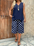 Set da 2 pezzi, con top a canotta scollo a V e orlo asimmetrico e pantaloni stampati a pois 3/4, casual e confortevole