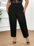 Pantaloni a vita alta plissettati color tinta unita, modello a sigaretta aderente, da donna taglie comode