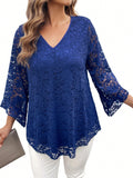 Camicia da donna  collo a V morbido con maniche corte, in pizzo e fantasia floreale, blu