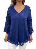 Camicia da donna  collo a V morbido con maniche corte, in pizzo e fantasia floreale, blu