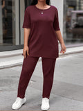 Set di T-shirt a maniche corte e pantaloni lunghi monocromatici,  di moda per l'estate
