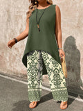 Set da 2 pezzi con taglie comode: top smanicato con stampa paisley e pantaloni a zampa larga