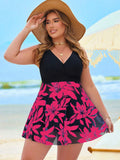 Tankini con gonna in rete e motivo floreale elegante, con spalline regolabili, taglie comode
