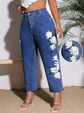 Jeans taglie forti da donna con bottoni e tasche decorate con ricami floreali