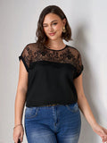 Top casual semplice da donna curvy taglie forti con collo rotondo, maniche a pipistrello, con ricamo in pizzo nero