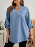 Camicia di jeans estiva casual con colletto intaccato, tasche e effetto consumato, taglie oversize