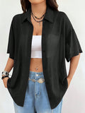 Camicia  trasparente con bottoni sul davanti e maniche corte, adatta per donne taglia curvy