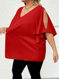 Camicia oversize con scollo a V, maniche a volant e spacco