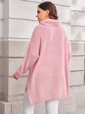 Maglione con spalle cadenti con collo alto