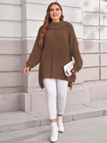 Maglione con spalle cadenti con collo alto